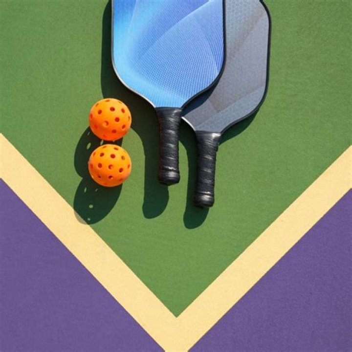 	‘SAFE’ PADDLE PRESENTS SOME STRIKING CONTRADITIONS	