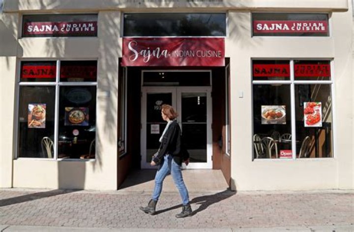 	Sajna Indian Cuisine, now open, is Hollywood’s only Indian restaurant. Why did it take so long?	