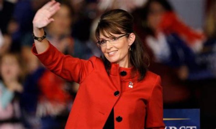 Sarah Palin - Bio, Net Worth, Height