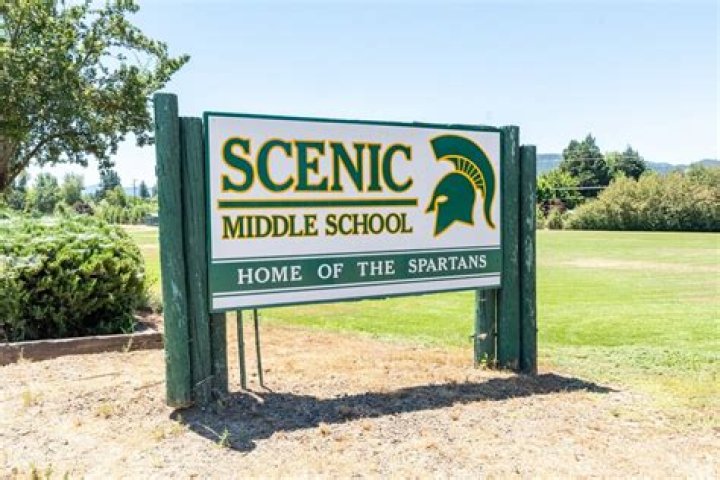 Scenic Middle School - Central Point