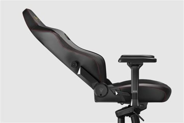 Secretlab x The Witcher Titan Evo 2022 Chair Revealed