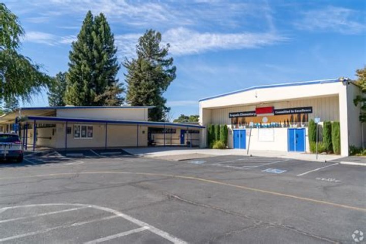 Sequoia Elementary School - Pleasant Hill