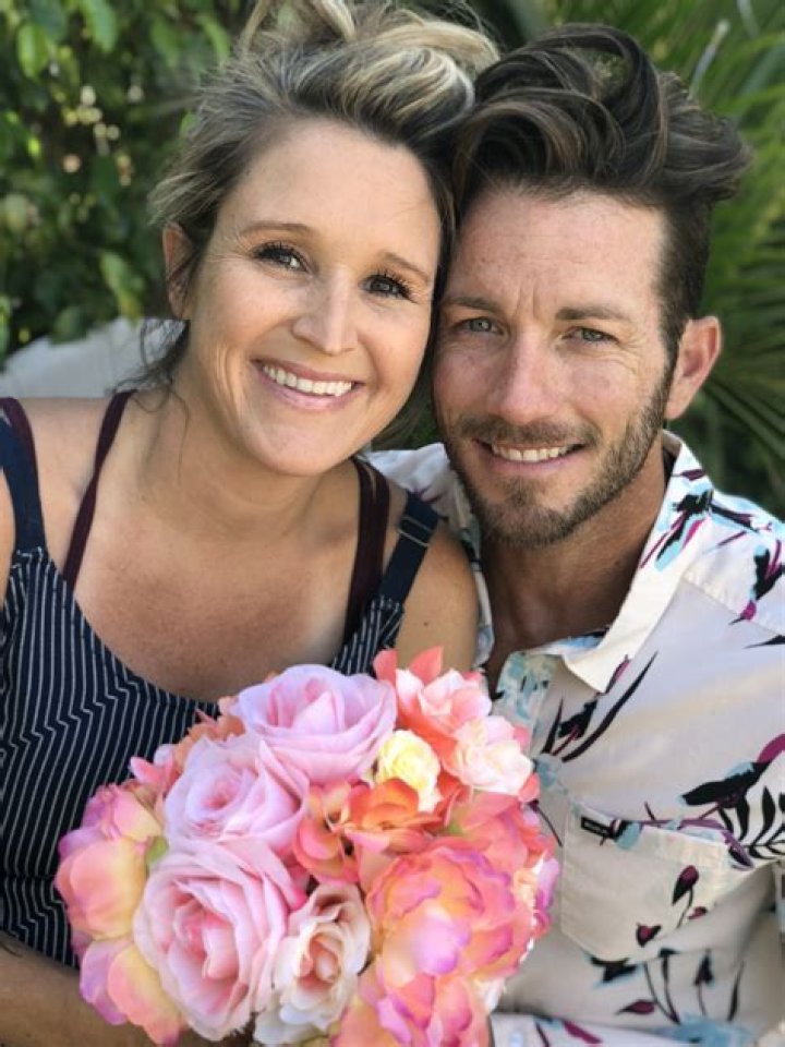 	‘Shark Tank’ bites on Delray Beach couple’s bridesmaid bouquet flasks	