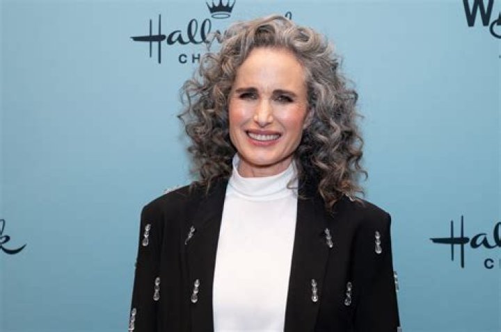 Sharon Logonov: A Rising Star In The World Of Entertainment