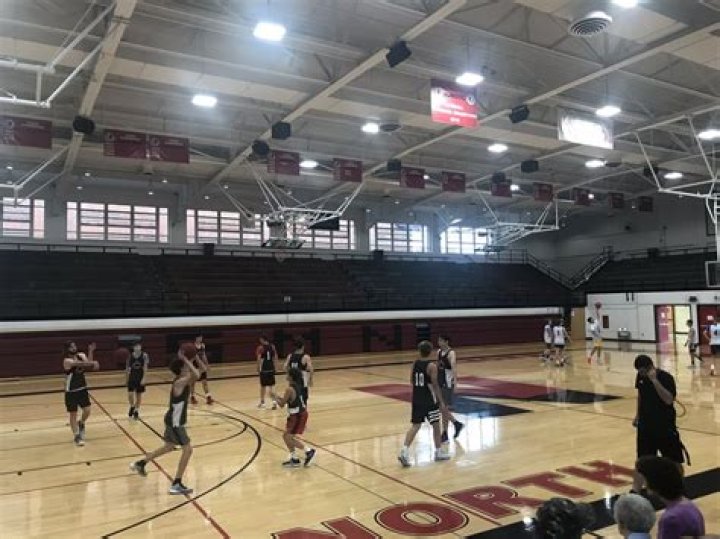 Shawnee Mission North High School - Overland Park