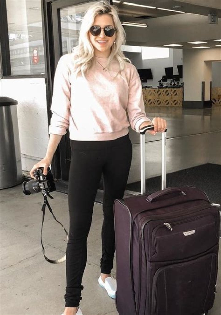 Shelby Church - Bio, Age, Net Worth, Height, Single, Nationality, Body Measurement, Career