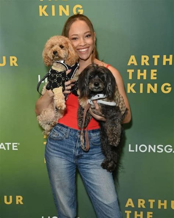 Shelby Simmons: The Rising Star Of Hollywood