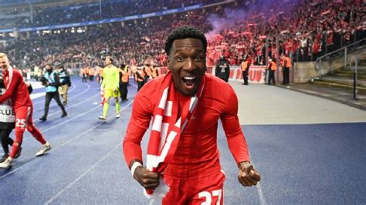Sheraldo Bowser – 11FREUNDE