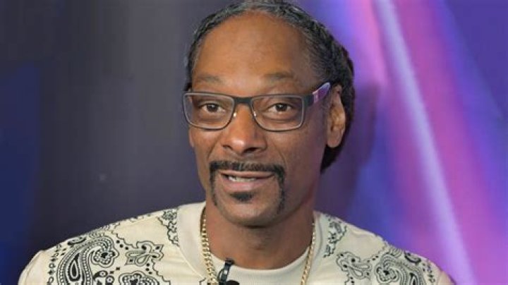 Snoop Dogg - Bio, Age, Net Worth, Height, Married, Nationality, Body Measurement, Career