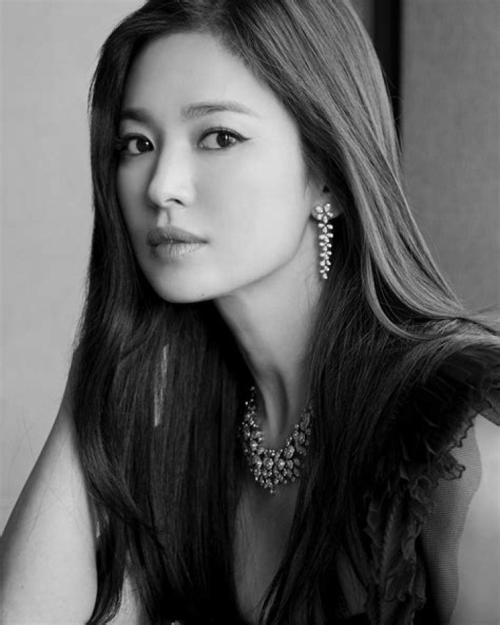 Song Hye Kyo Biography
