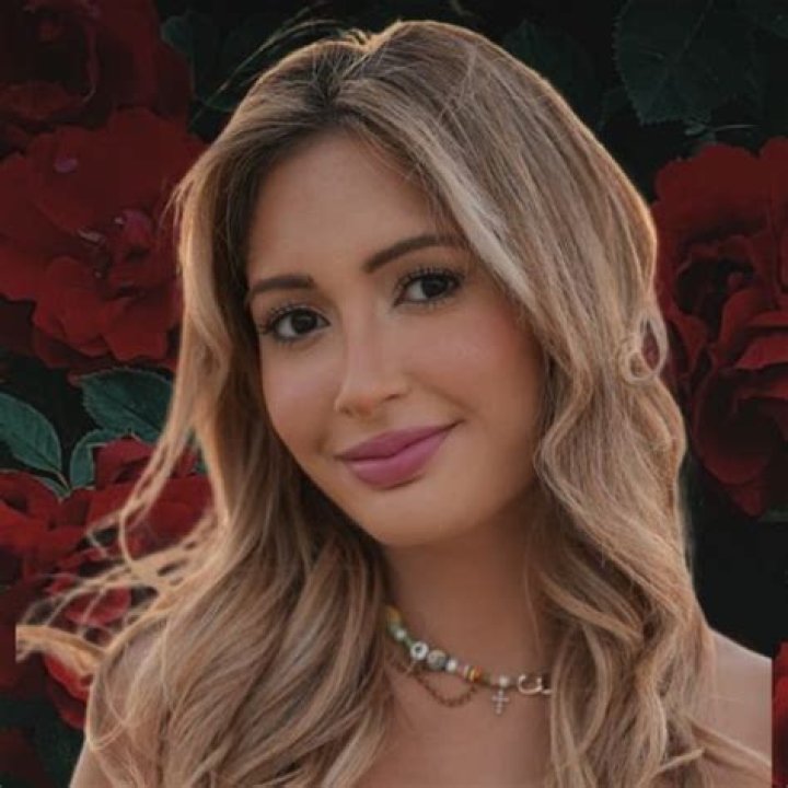 Sonia Sharma (The Bachelor) Bio, Age, Height, Family, Salary, Relationship