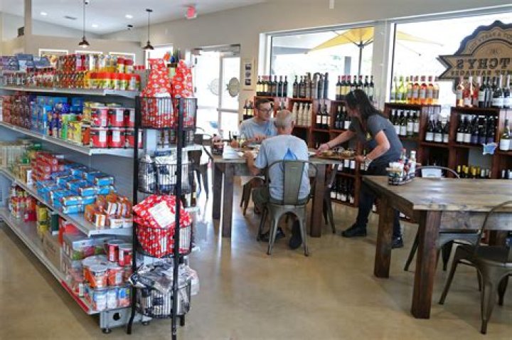 	South African gourmet grocery store in Plantation adds a restaurant	