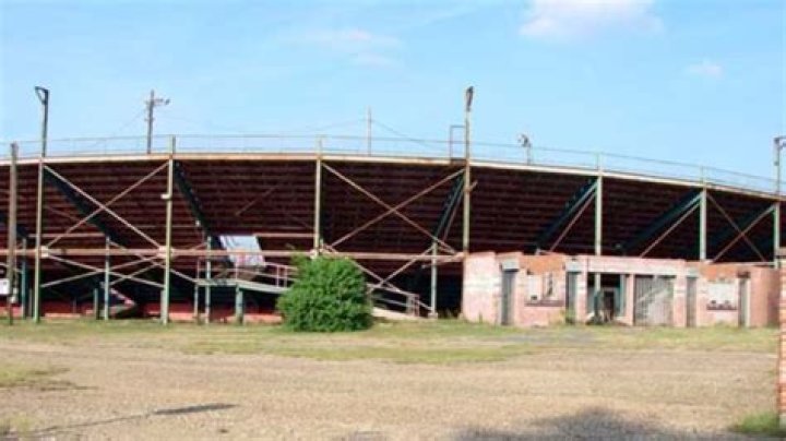 Spar Stadium (ruins) Pt. 3 - Shreveport, Louisiana