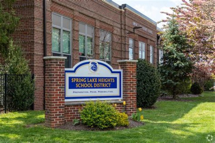 Spring Lake Heights Elementary School - Spring Lake
