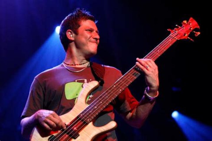 Stefan Lessard Net Worth 2024