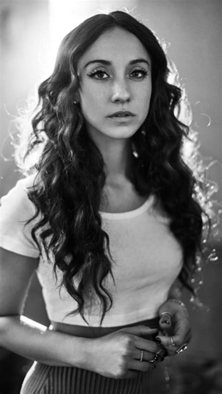 Stella Maeve Biography
