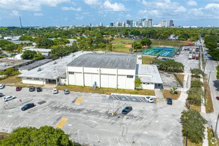 Stranahan High School - Fort Lauderdale