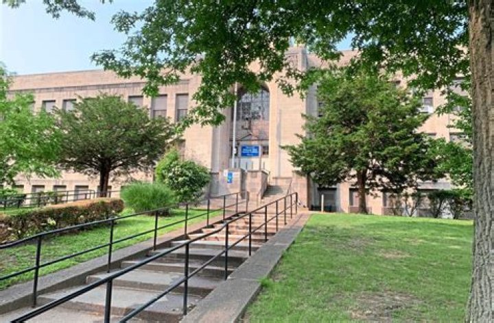 Student fatally shot by another student outside Pittsburgh school