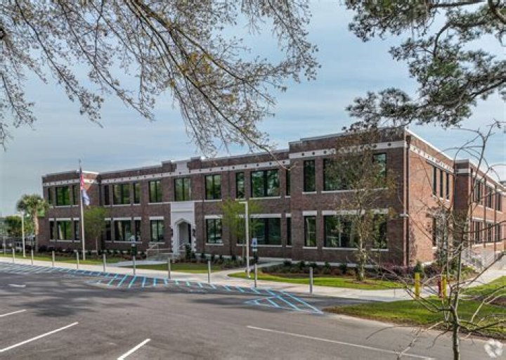 Summerville High School - Summerville