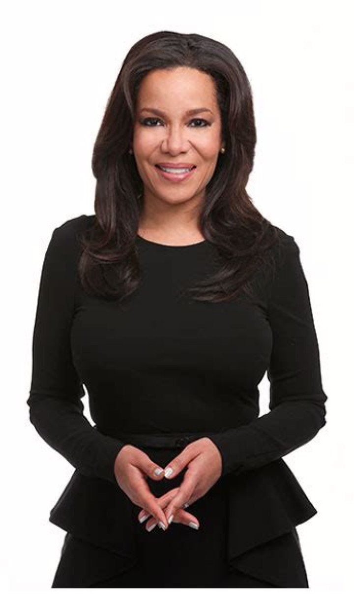 Sunny Hostin Biography