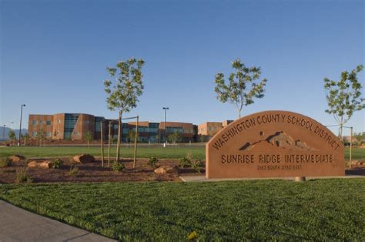 Sunrise Ridge Intermediate School - Saint George