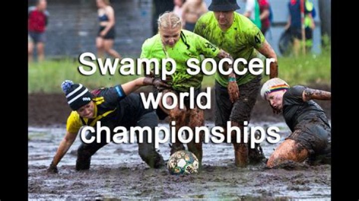 Swamp Soccer World Cup - Schlammpackung gratis: – 11FREUNDE