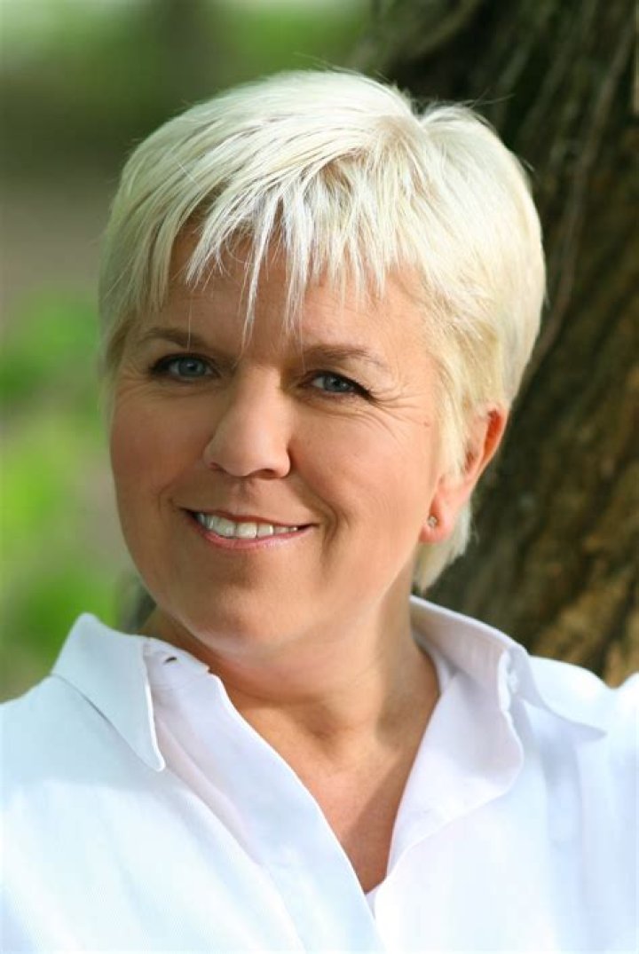 Taille De Mimi Mathy