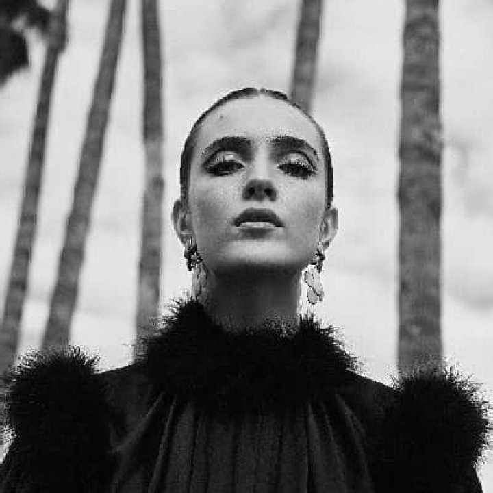 Talia Ryder - Bio, Age, Net Worth, Single, Nationality, Wiki, Facts