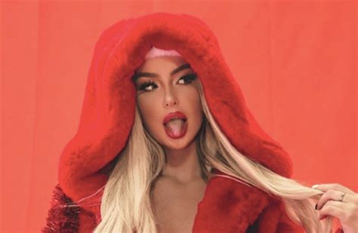 Tana Mongeau teases David Dobrik dating rumors with mysterious tweet