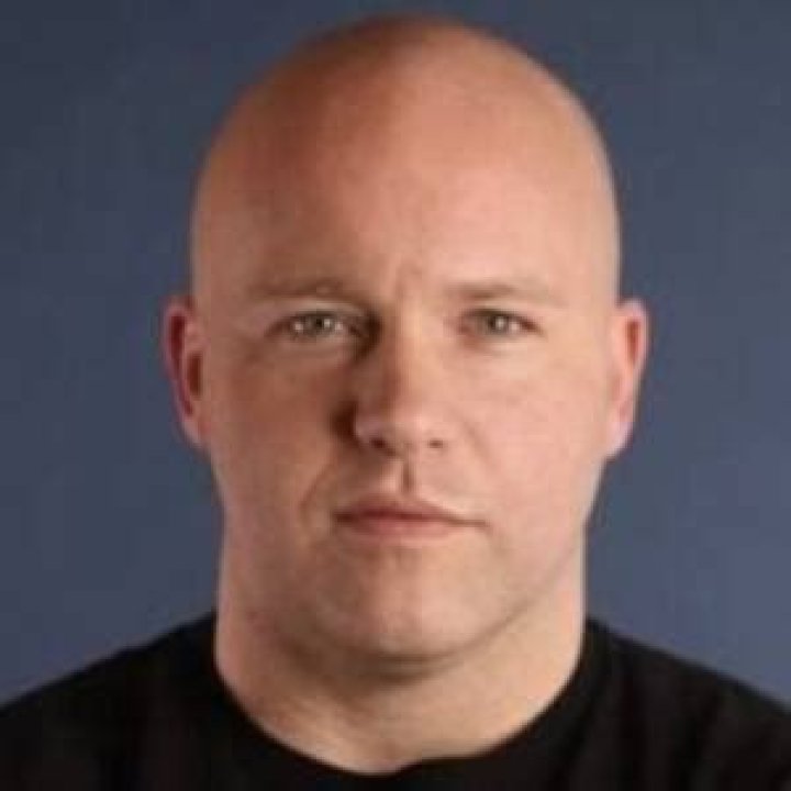 Tank Sinatra Net Worth | Age, Height, Weight, Dating And More