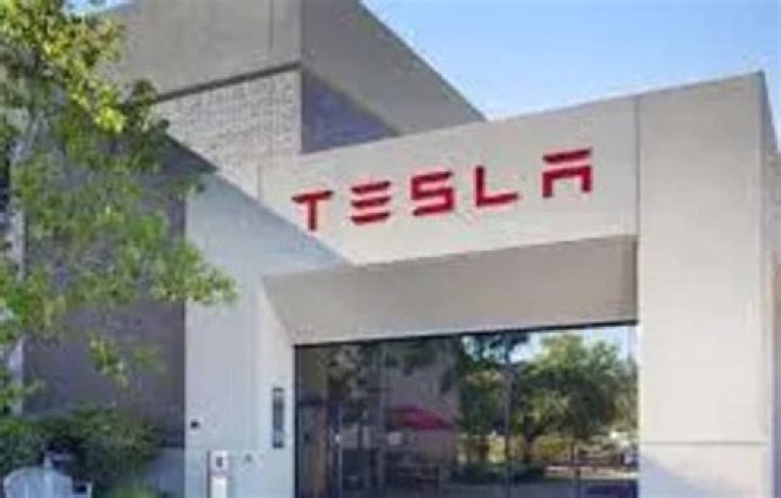 Tesla officially moves headquarters from California to Texas