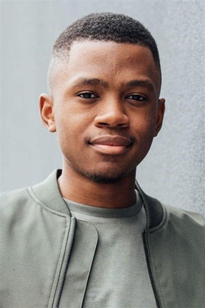 Thamela Mpumlwana - Bio, Age, Net Worth, Height, Single, Nationality, Body Measurement, Career