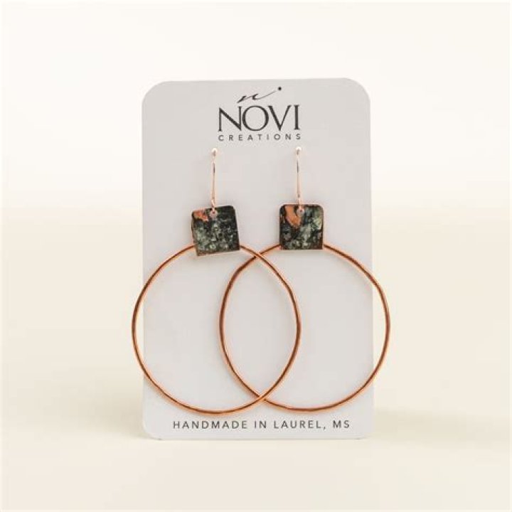 The Bell Earrings
– Laurel Mercantile