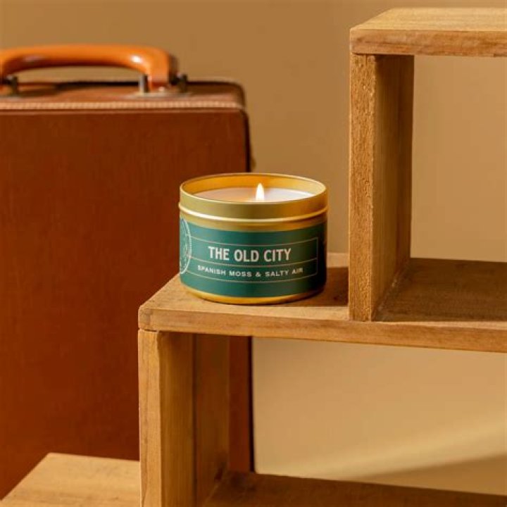 The Old City 5 oz. Candle
– Laurel Mercantile