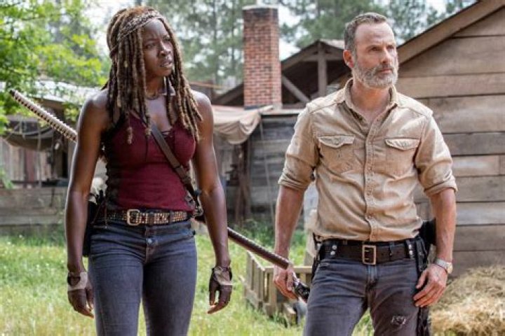 The Walking Dead Season 8 Will Have First Nude Zombie