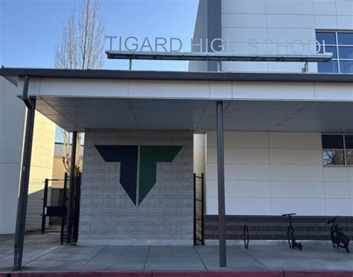 Tigard High School - Tigard
