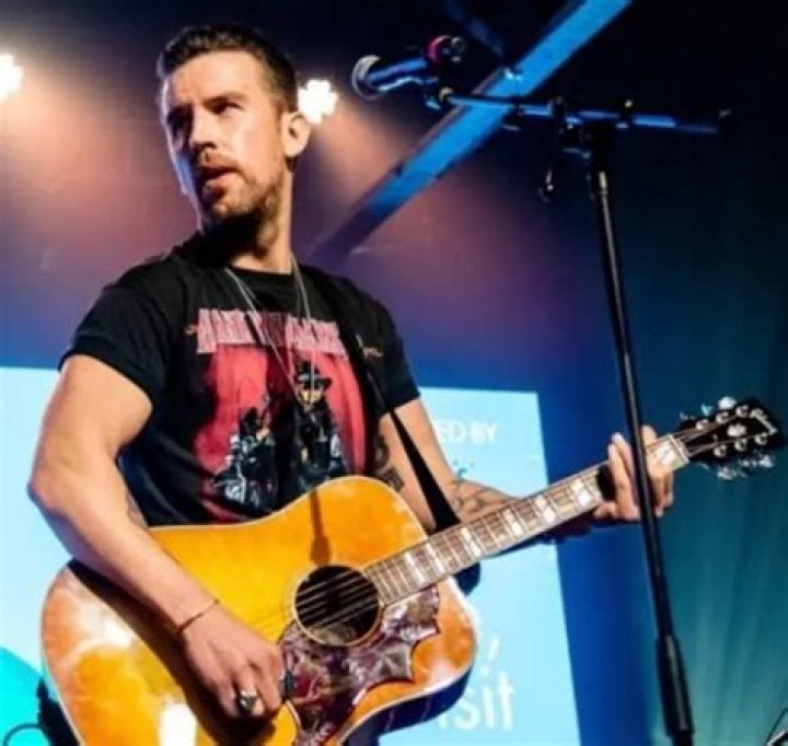 TJ Osborne: Wiki, Bio, Age, Height, Career, Parents, Boyfriend, Net Worth
