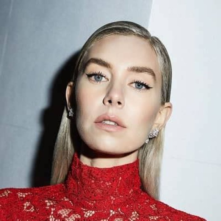 Top Trends - Bio, Age, Net Worth, Height, Single, Nationality, Career