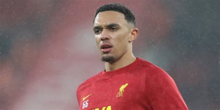 Trent Alexander-Arnold reveals his insane FIFA 20 Ultimate Team