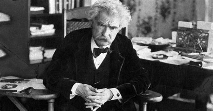 	TWAIN RACIST? HE HELPED SUPPORT BLACK LAW STUDENT	