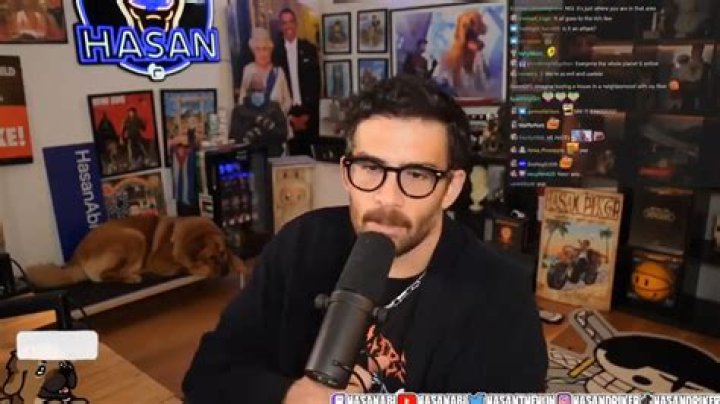 Twitch streamer Hasan slams desk in anger reacting to 
