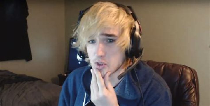 Twitch viewers grossed out after xQc's 