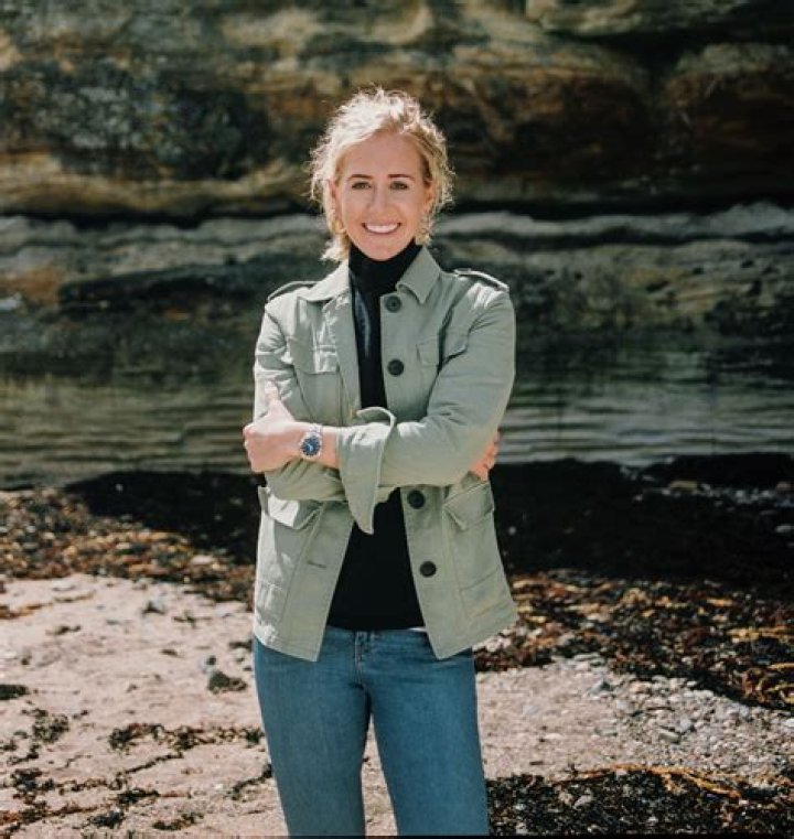 Uncover Secrets: Delving Into Iona Stephen's Marital Maze