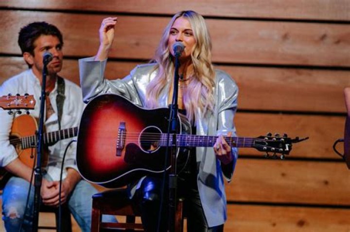 Unraveling The Connection: Is Alana Springsteen Related To Bruce?