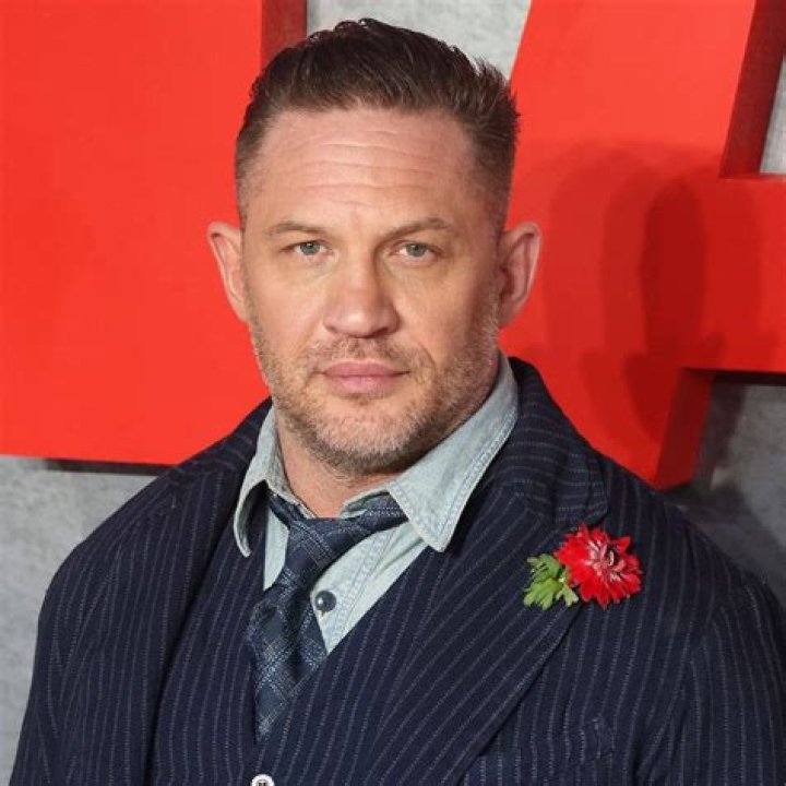 Unraveling The Intricacies Of Tom Hardy's Relationship Life