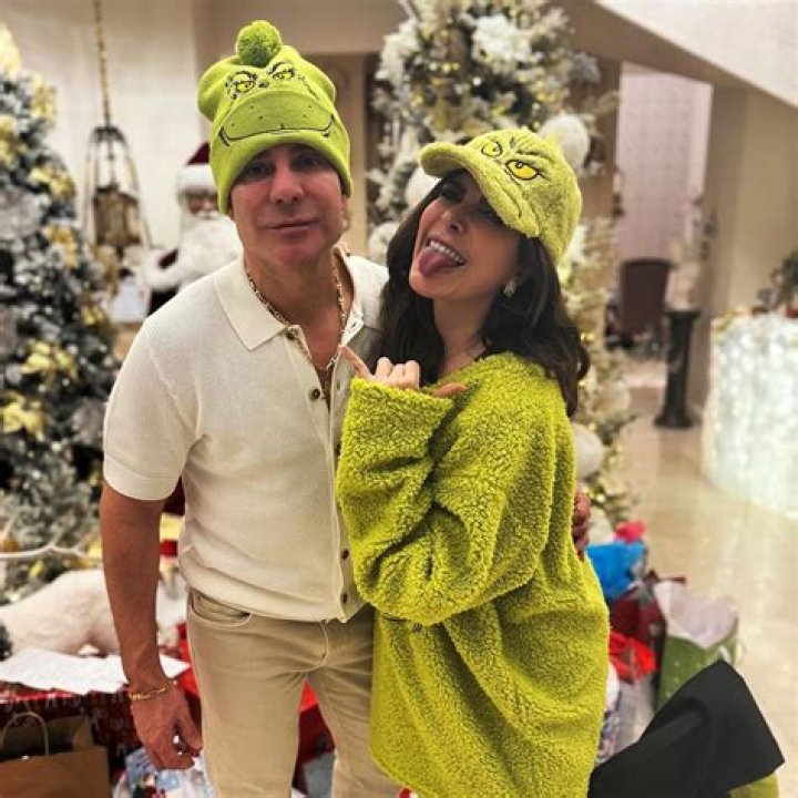 Unraveling The Mystery: Is Gloria Trevi Married?
