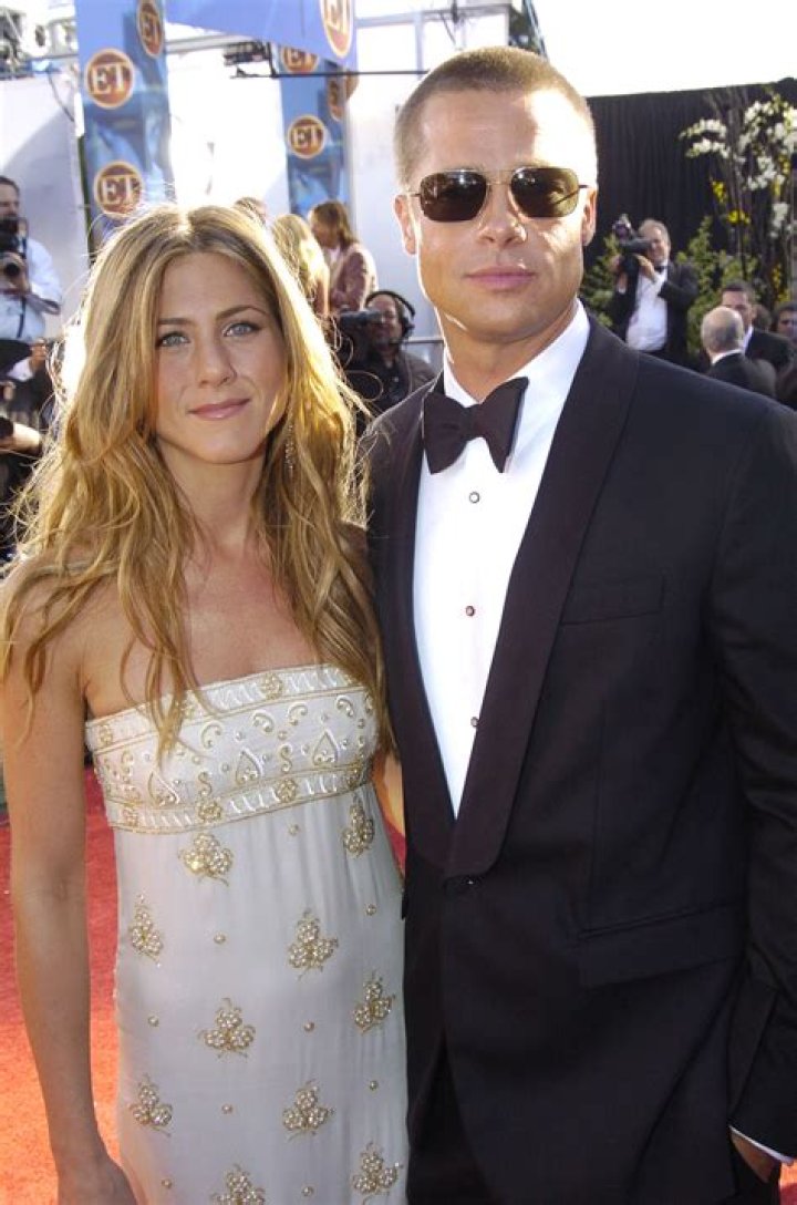 Unraveling The Mystique: Is Jennifer Aniston Married Or Single?
