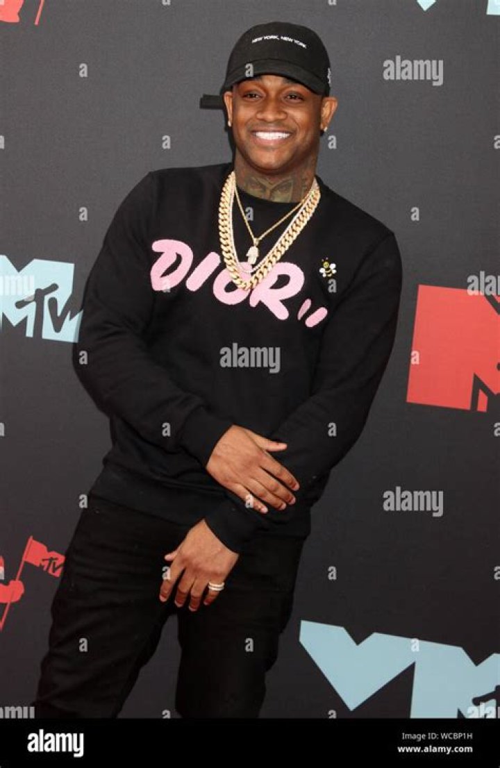 Unraveling The World Of The Conceited Rapper