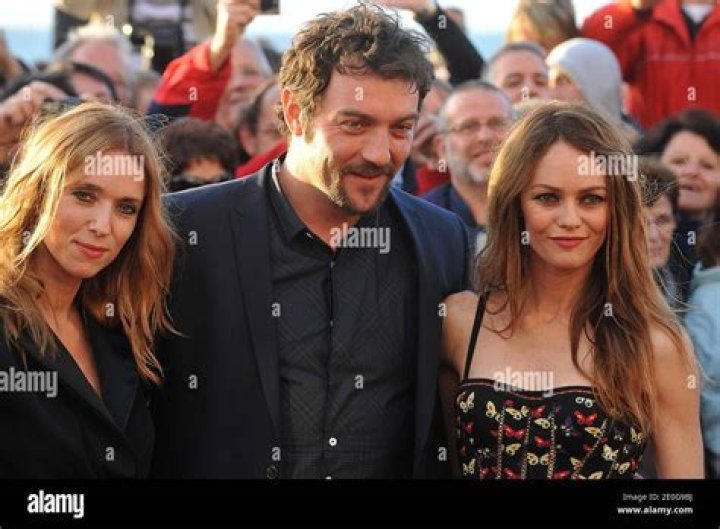 Unveiling Denis Ménochet's Partner: The Life Behind The Actor