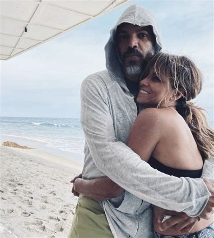 Unveiling The Allure Of Halle Berry Swimwear: A Dive Into Style And Elegance